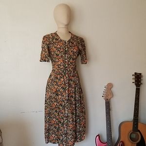 Beves Basics Vintage Floral Dress
